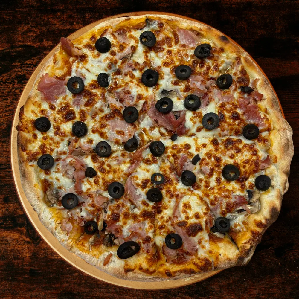 Пица Капричоза