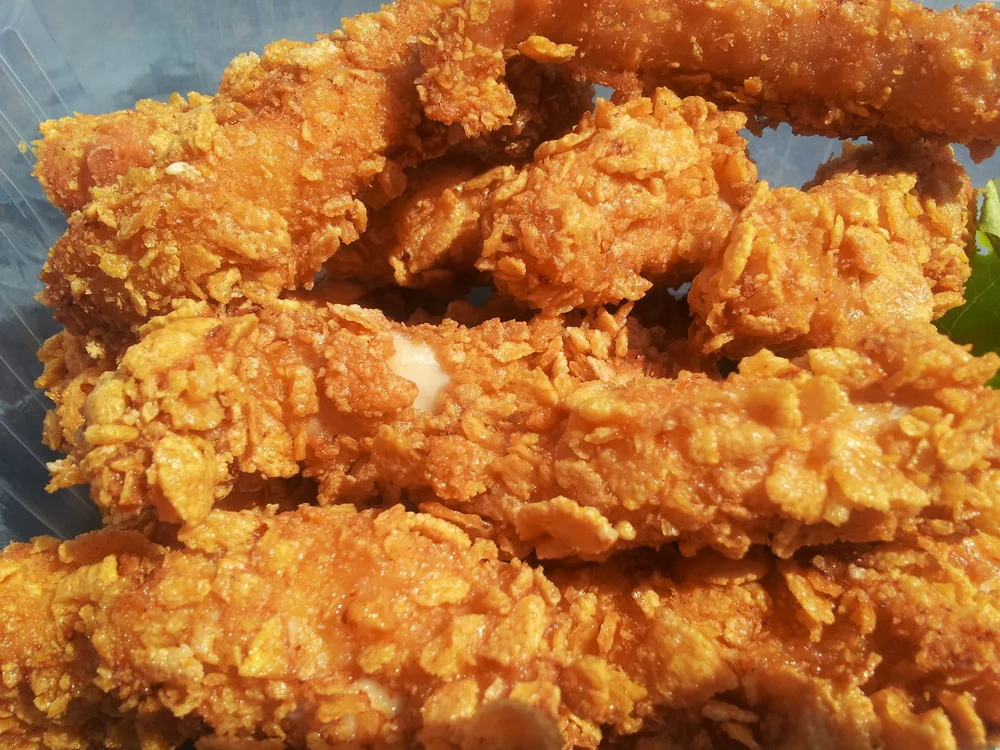 Пилешки флейки с корнфлейкс