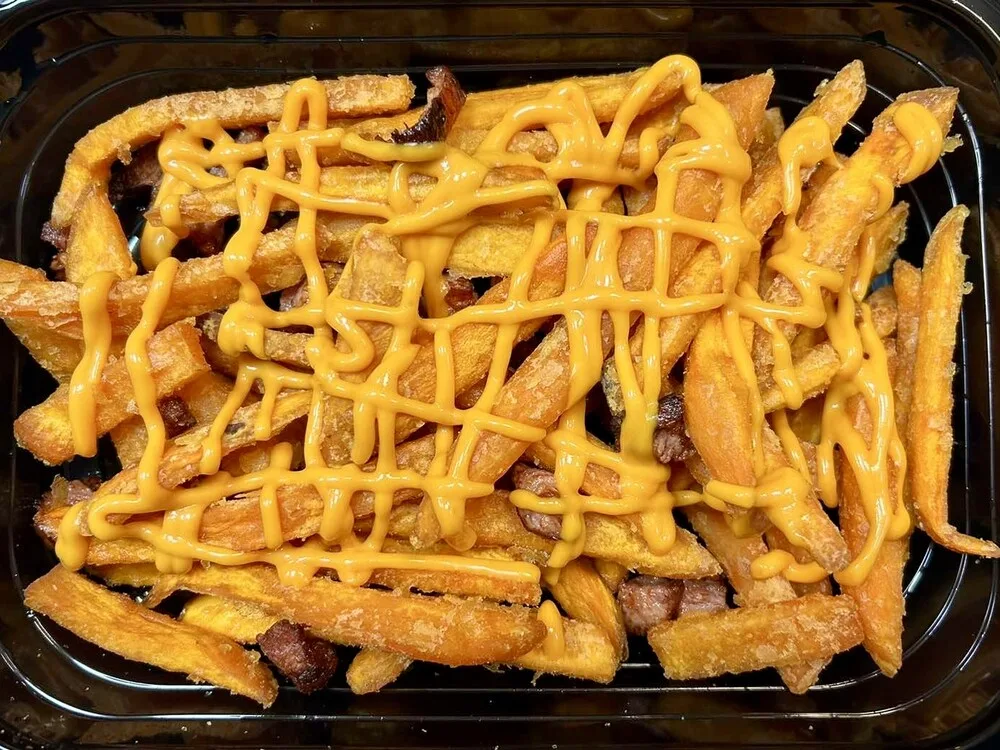 Батат с бекон и чедър